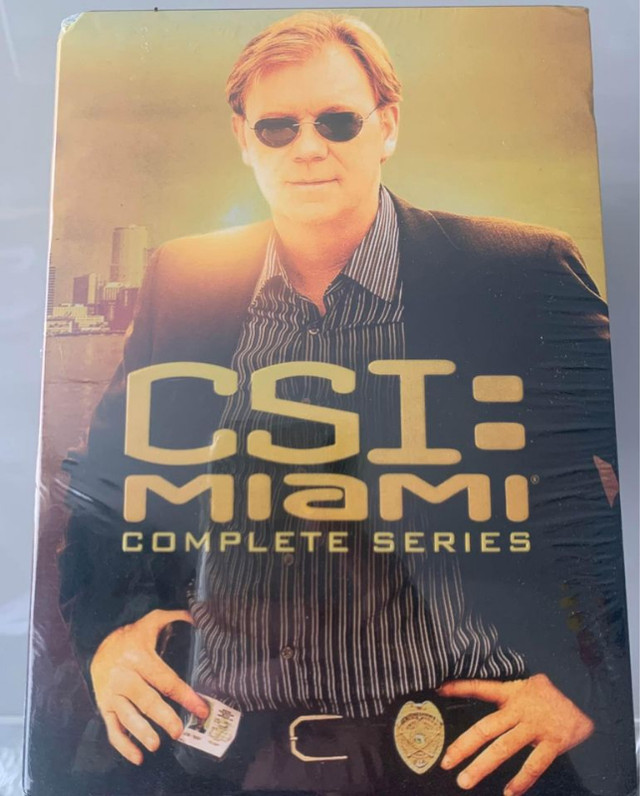 CSI MIAMI COMPLETE DVD box set in CDs, DVDs & Blu-ray in Markham / York Region - Image 2
