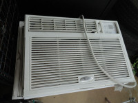 12000 BTU/WHIRLPOOL AC $210 OR BEST OFFER/Located in Scarborough