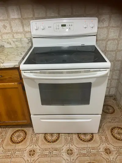 I have two Kenmore 30” electric stoves. They both are good working conditions but one burner is not...