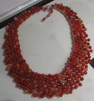 Collier style Cléopâtre ajustable de 18 à 20 po Boucles d'oreilles 1 1/4 long, sur or jaune 10k Bagu...