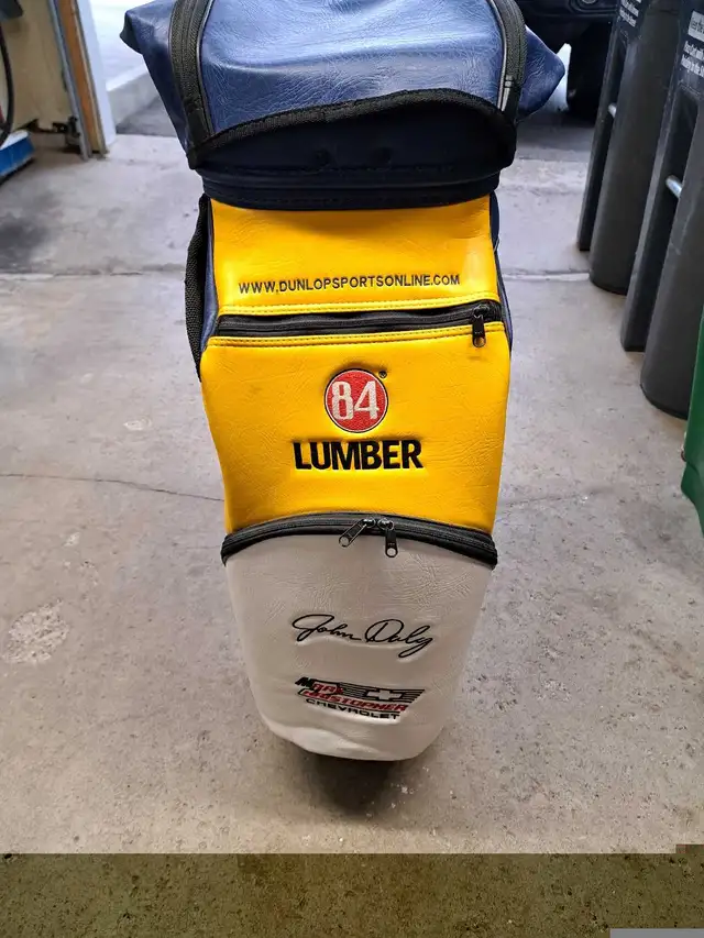 Golf bag in Other in Mississauga / Peel Region - Image 3