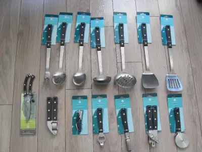 NEW PRICE -Kitchen Utensil Set - Ensemble d’ustensile de cuisine, View more