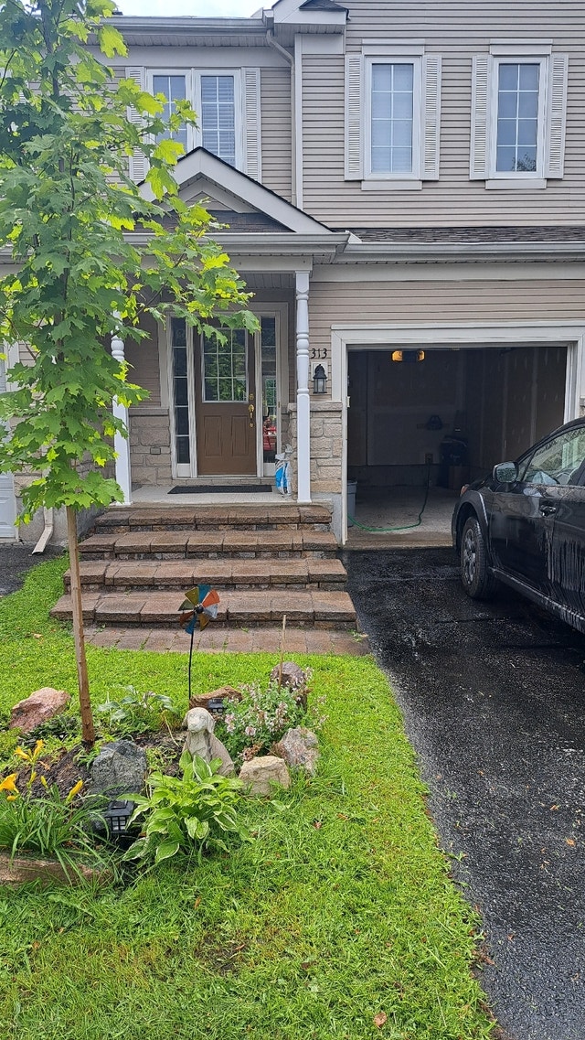 HOUSE FOR SALE. STONEBRIDGE Houses for Sale Ottawa Kijiji