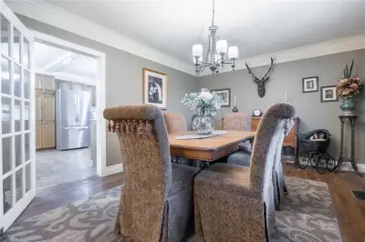 Country Home in Guelph/Eramosa for Rent OPTION FOR RENOVATED BASEMENT APARTMENT WITH A SEPARATE ENTR...
