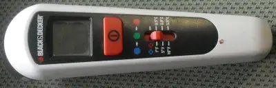 Black&Decker TLD 100Thermal Leak Detector for drafty spots, View more