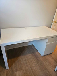 IKEA Malm Desk