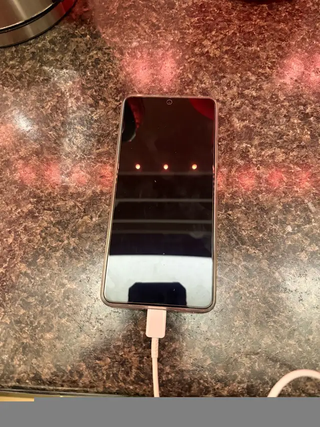 Redmi Note 13 Pro 5G (512GB) – Like New Condition in Cell Phones in Lethbridge - Image 2