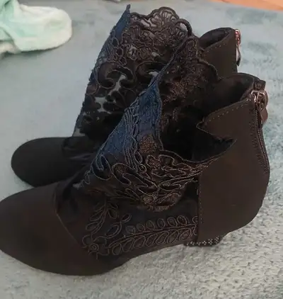 Beautiful shoe , View more