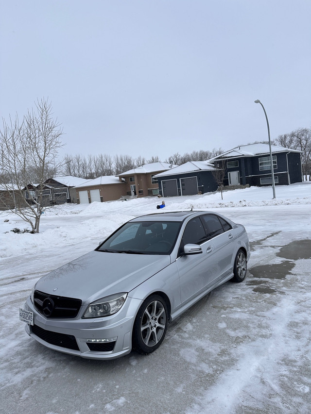 Mercedes c300   2011 in Cars & Trucks in Winnipeg - Image 2