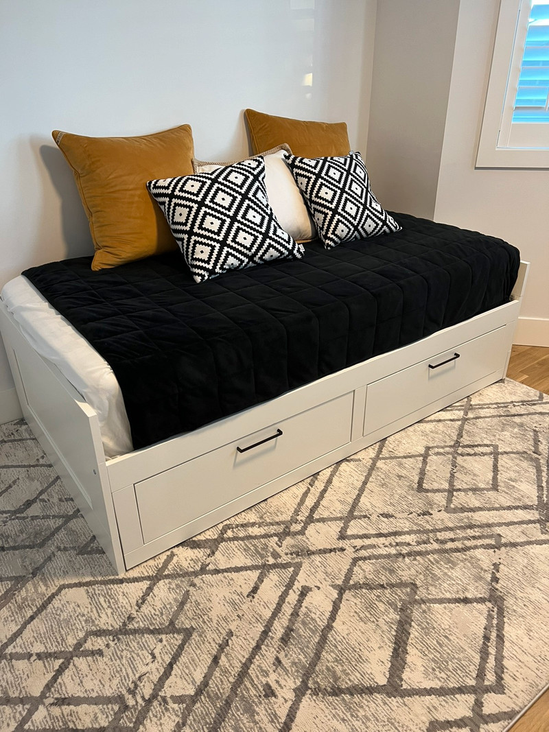 IKEA Brimnes daybed/trundle with storage (no mattress) Beds
