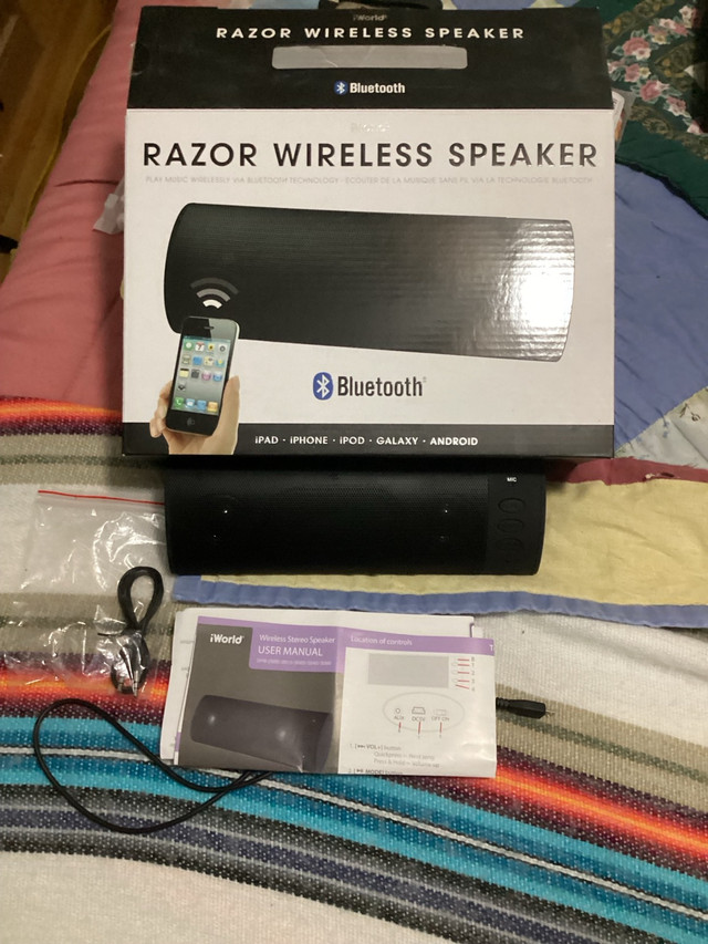 Razor Wireless Speaker  in Speakers in La Ronge