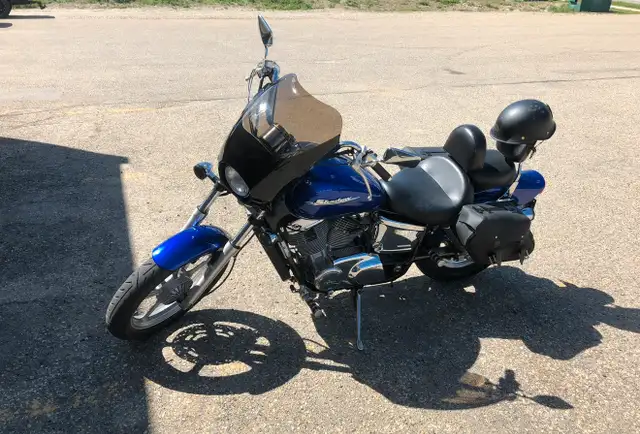 Honda Shadow Spirit 1100CC 2008 Motorcycle in Street, Cruisers & Choppers in Kamloops - Image 2