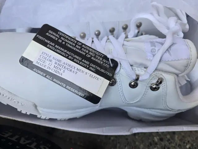 Men's sneakers.Vintage.Avirex. White.Size 12.Great condition in Men's Shoes in Calgary - Image 2