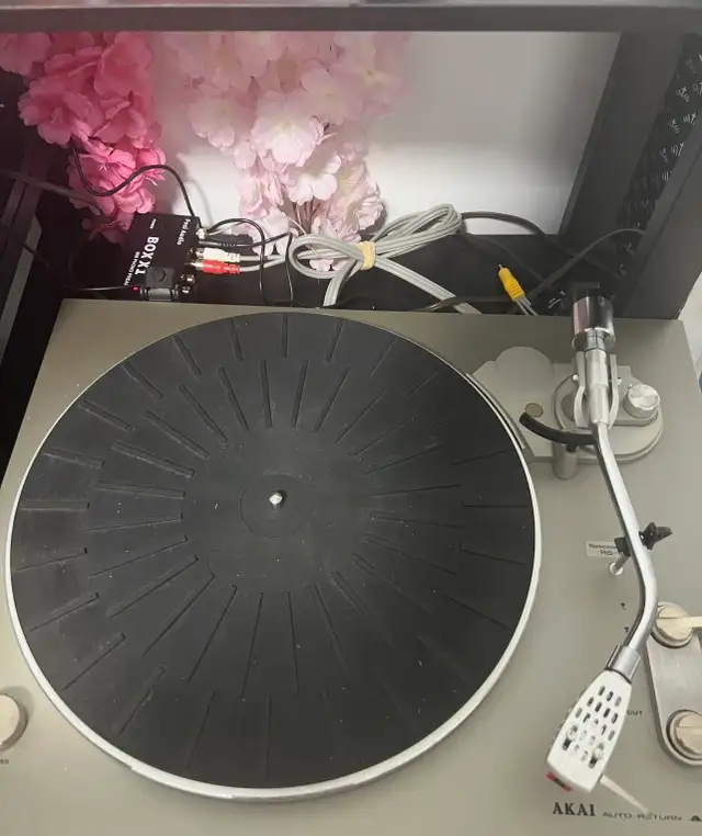 Vintage Akai AP-100C Turntable + Fosi Box X1 Preamp Vinyl Kit in Stereo Systems & Home Theatre in City of Toronto - Image 3