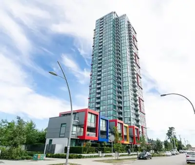 Metrotown Moda -1 Bed 1 Den Available June 15 ,2026 Address: 6658 Dow Ave, Burnaby Rent: $2450 with...
