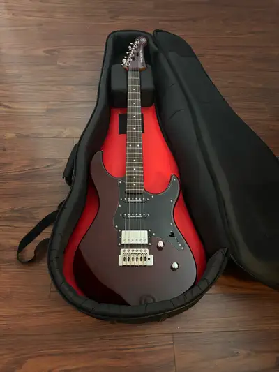Got the guitar as a gift, I’m not really an electric player, I’d rather just have the money. Guitar...
