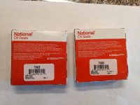 2 National Oil seals 710429