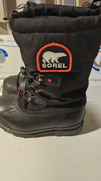 sorel winter boots youth size 5 kids 