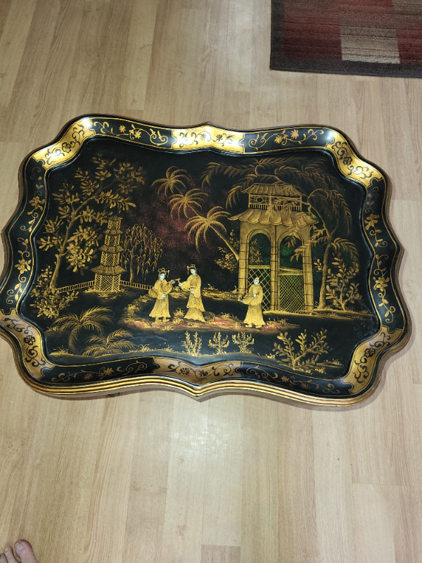Beautiful Painted Wood Tray Table Oriental Asian $300 OBO in Arts & Collectibles in Edmonton - Image 4