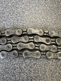 Shimano Ultegra Chain CN-6701 (Excellent Condition)