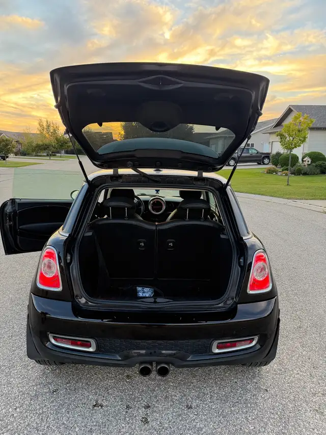 Mini Cooper S571064683667793927