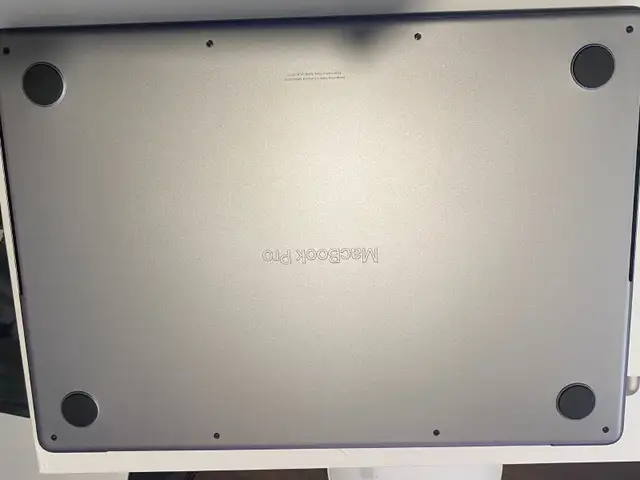 Apple Macbook Pro 2021 M1 16GB 512GB. Fully activated M Office in Laptops in City of Toronto - Image 4