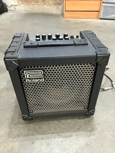 Roland guitar amp, View more