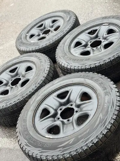 18"rims(5x150)+265/70/R18 snows-Tundra/LandCruiser/Sequoia/LX Set of Four 18 inch rims with 265 70 R...