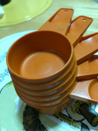 938B Tupperware Dark Orange 5 pcs Measuring cups  $8