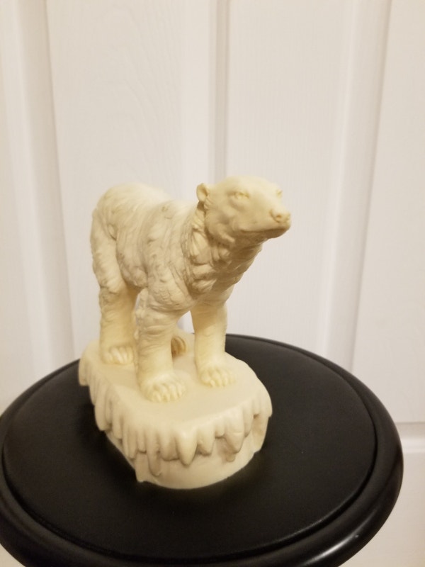 polar bear sculpture .made by artist A Santini, made in Italy Arts
