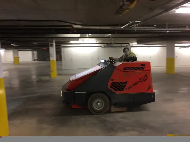 PROFESSIONAL PARKADE CLEANING in Storage & Organization in St. Albert - Image 4