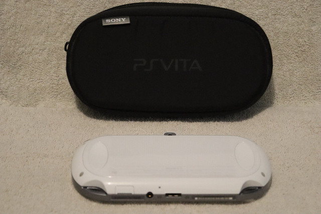 PS vita assassin's creed dans Sony PSP, Vita  à Shawinigan - Image 4