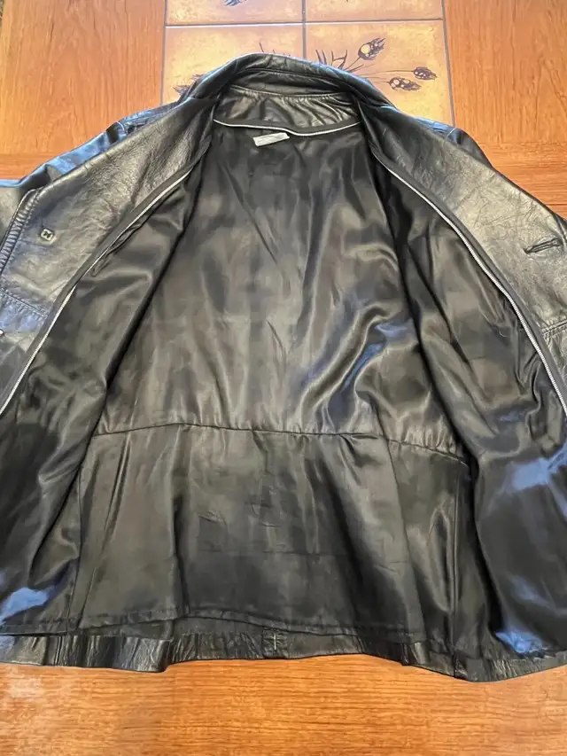 Vintage 1970s Men's Black Leather Jacket Medium Made in Canada in Men's in Calgary - Image 9