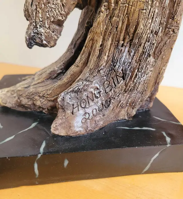 SIGNED Limited Edition Native American Warrior Wolf Chief Bust in Arts & Collectibles in City of Halifax - Image 6