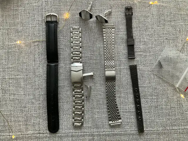 Bracelets de montres homme et femme in Jewellery & Watches in Laval / North Shore - Image 2