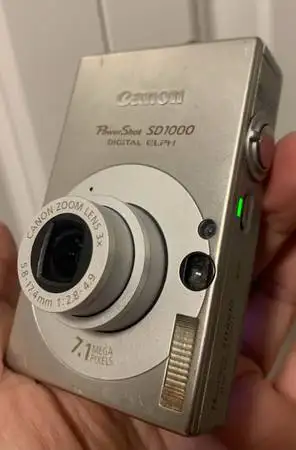 Canon PowerShot Digital ELPH SD1000 7.1MP Digital Camera in Cameras & Camcorders in Burnaby/New Westminster - Image 3