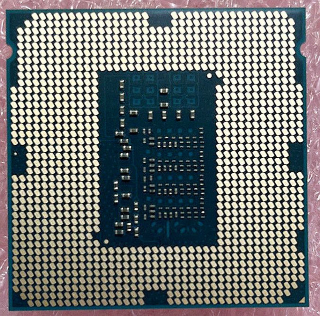 INTEL i5 CPU's (i5-4690, 4570, 3570, 2500) in System Components in Calgary - Image 2