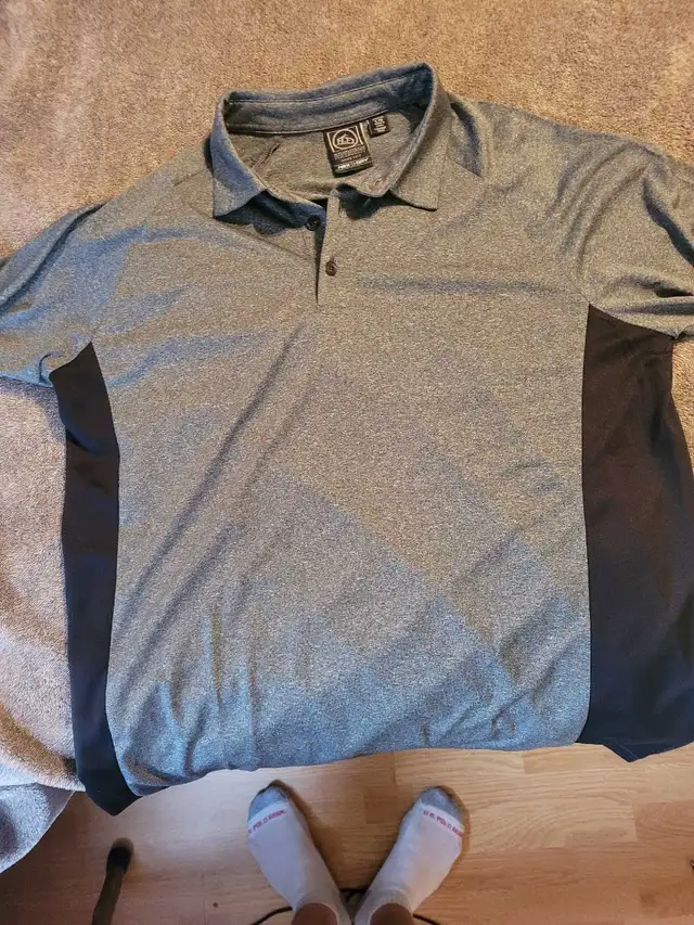 Polo Shirts in Men's in St. Catharines - Image 4