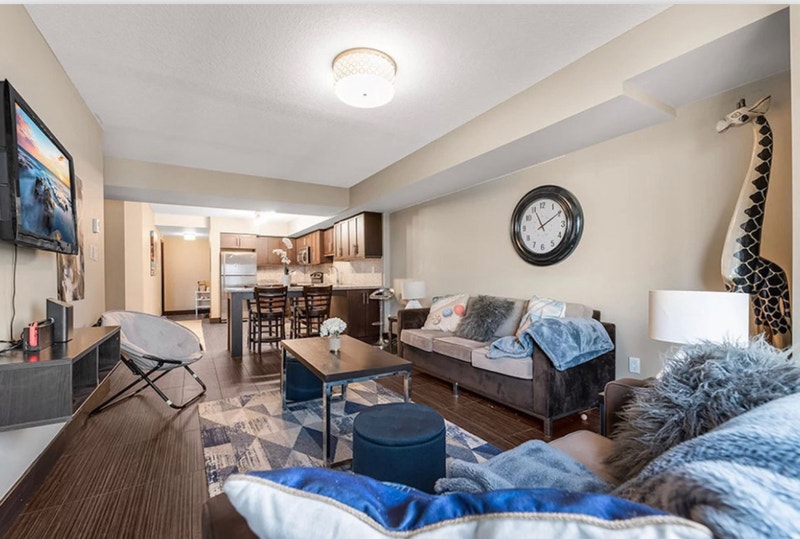 WATERLOO HOUSING MAY 2023 AUGUST 2023 Room Rentals & Roommates