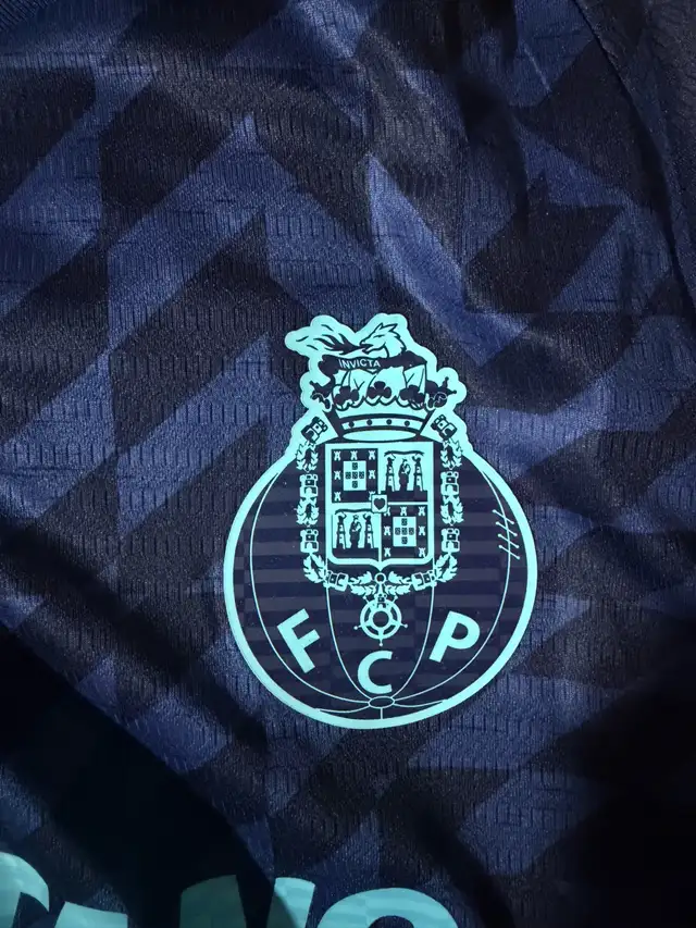 LIGA PORTUGAL FC PORTO JERSEY in Multi-item in City of Toronto - Image 2