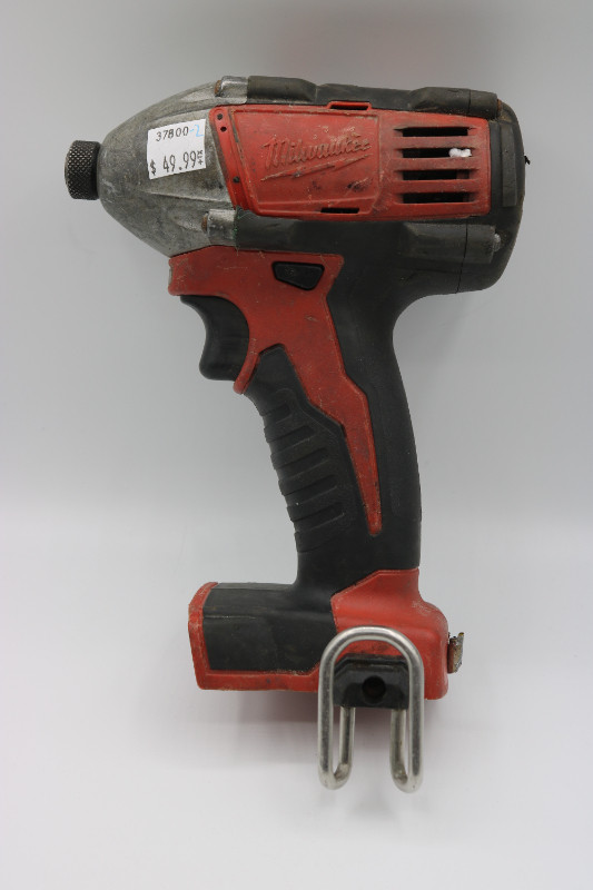 Milwaukee M18 Cordless 1/4in Impact Driver 2650-20 (#37800) in Power Tools in City of Halifax