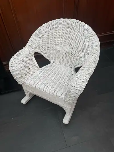 Chaise berçante pour enfant en rotin, View more
