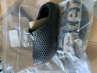 New sport clogs size ( euro 36 )