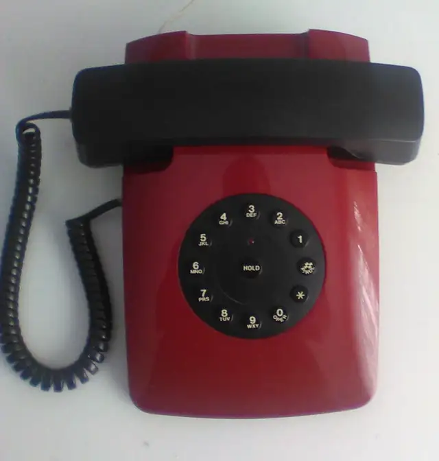 Vintage FORMULA ONE Telephone414907714608844801