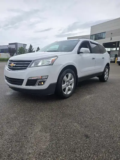 - Selling my GREAT FAMILY Suv 2017 Chevy Travers LT , in perfect running and driving condition, - ve...
