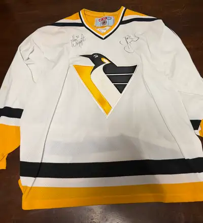 Vintage Pittsburgh Penguins Jersey Large , View more
