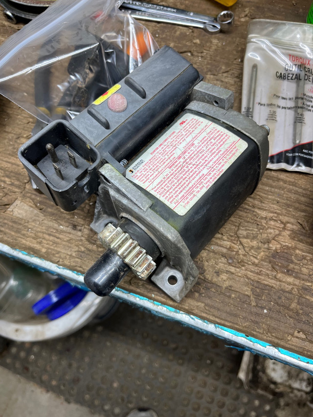  Snowblower starter in Snowblowers in Hamilton - Image 3