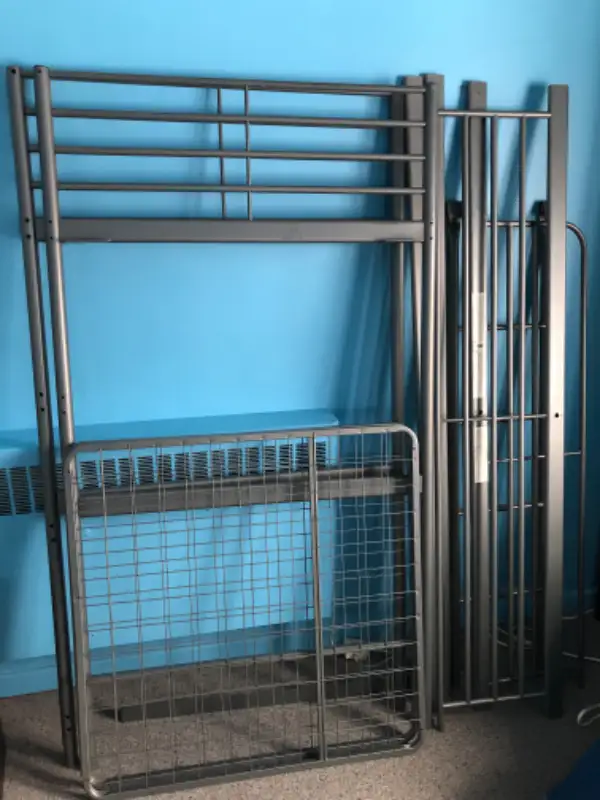 Svarta, lit mezzanine Ikea / single bed frame in Beds & Mattresses in Laval / North Shore - Image 3