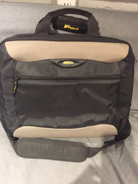 laptop bag satchel backpack bag/Like NEW $15 clean