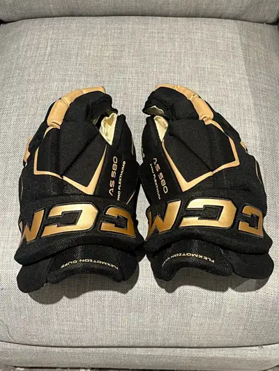 CCM AS 580 hockey gloves , View more